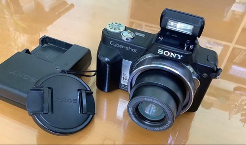Sony cyber shot - sony, cyber-shot