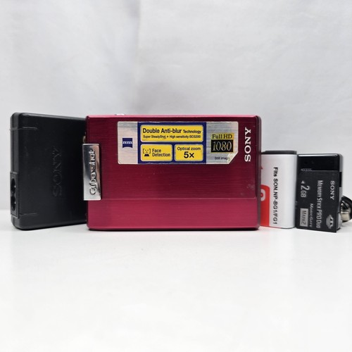 Sony cyber shot dsc - •,