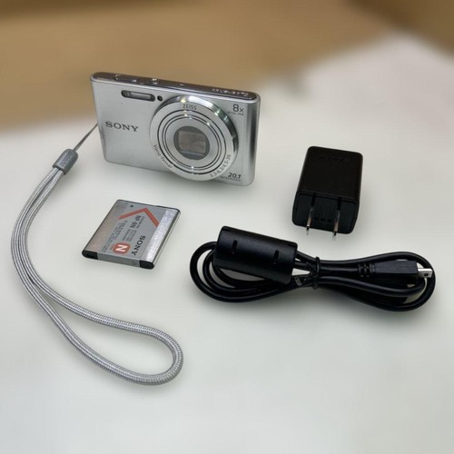 Fotocamera digitale compatta
