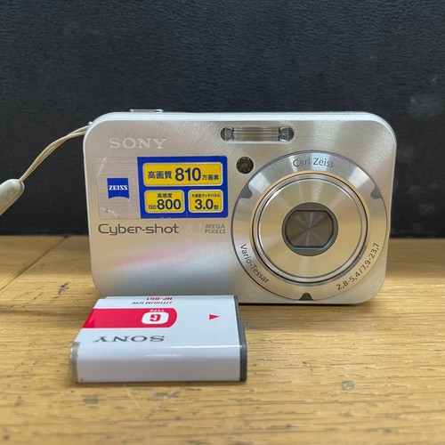 Fotocamera digitale compatta